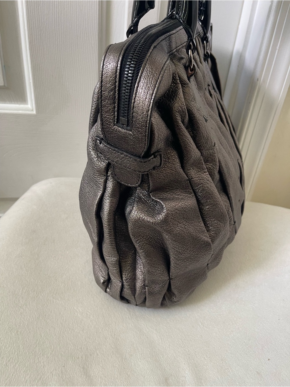 Valentino Garavani Metallic Pewter Pleated Tote with Black Handles - Picture 3 of 15